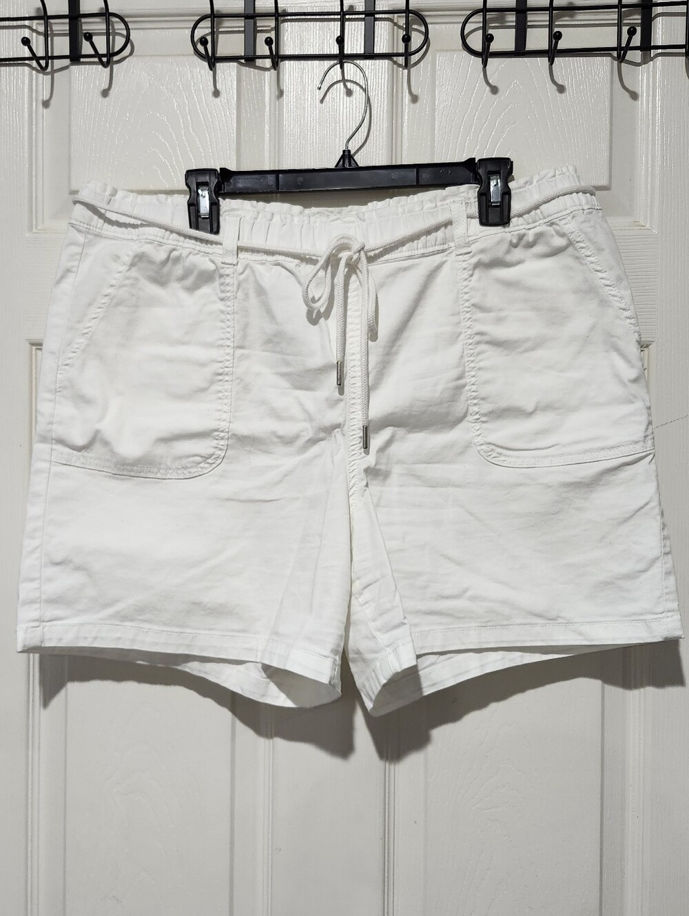 💋5/$25 Croft & Barrow White Pocket Shorts Size XL